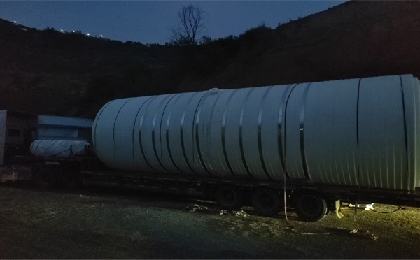 肃州圆桶运输途中